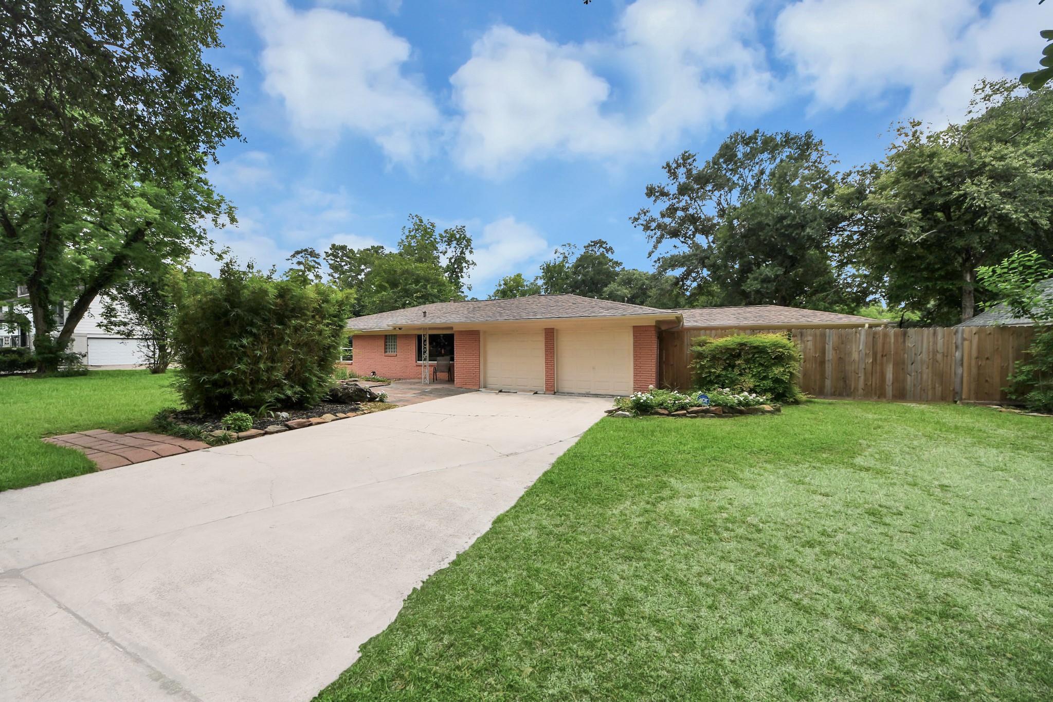16307 Amcreek Road