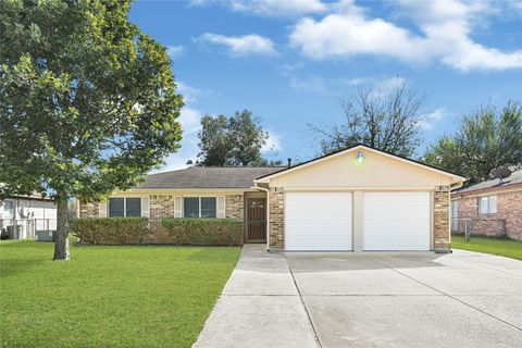 Photo of 1119 Glen Echo Drive, Houston, TX 77088 (MLS # 39832108)