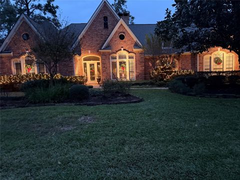 Photo of 14 Highland Circle Circle, The Woodlands, TX 77381 (MLS # 22910803)