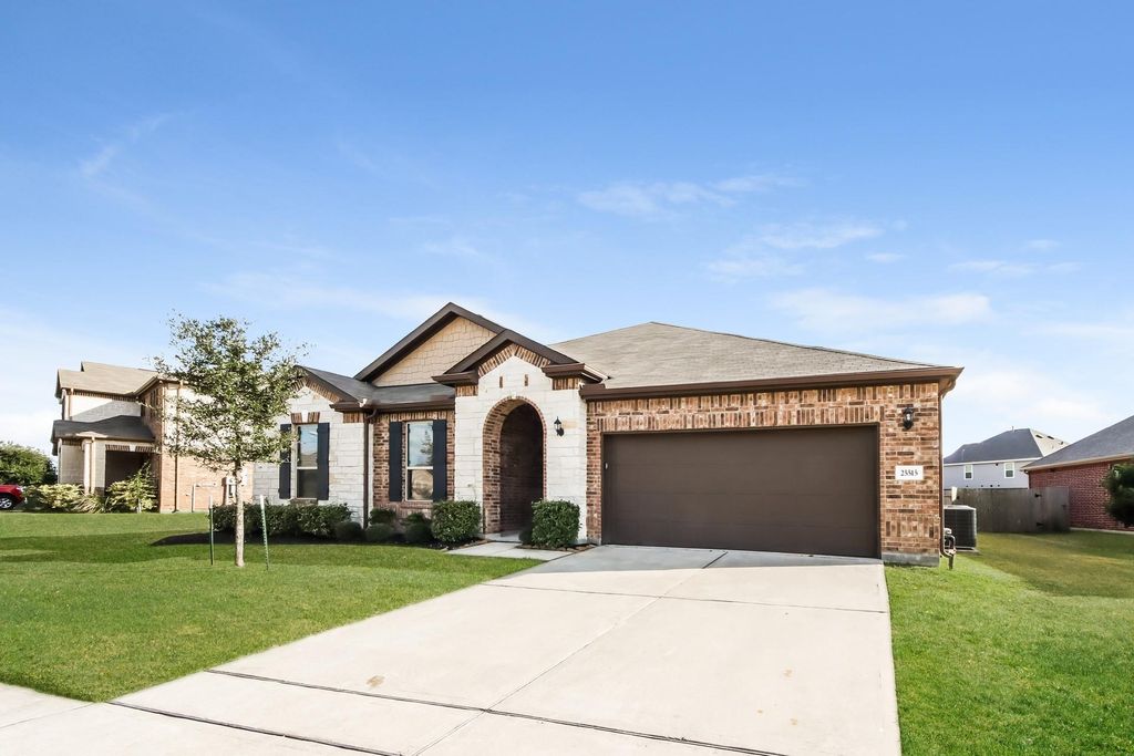 Photo of 25515 Kensington Lake Drive, Porter, TX 77365 (MLS # 23242025)