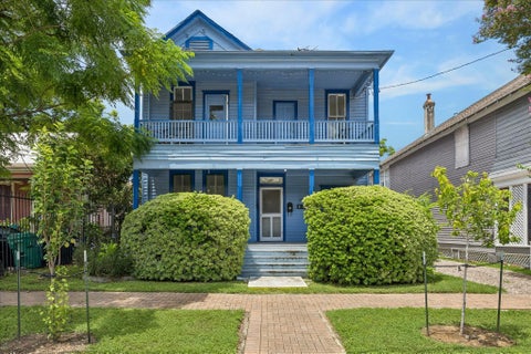 Photo of 1814 Kane Street, Houston, TX 77007 (MLS # 52444096)