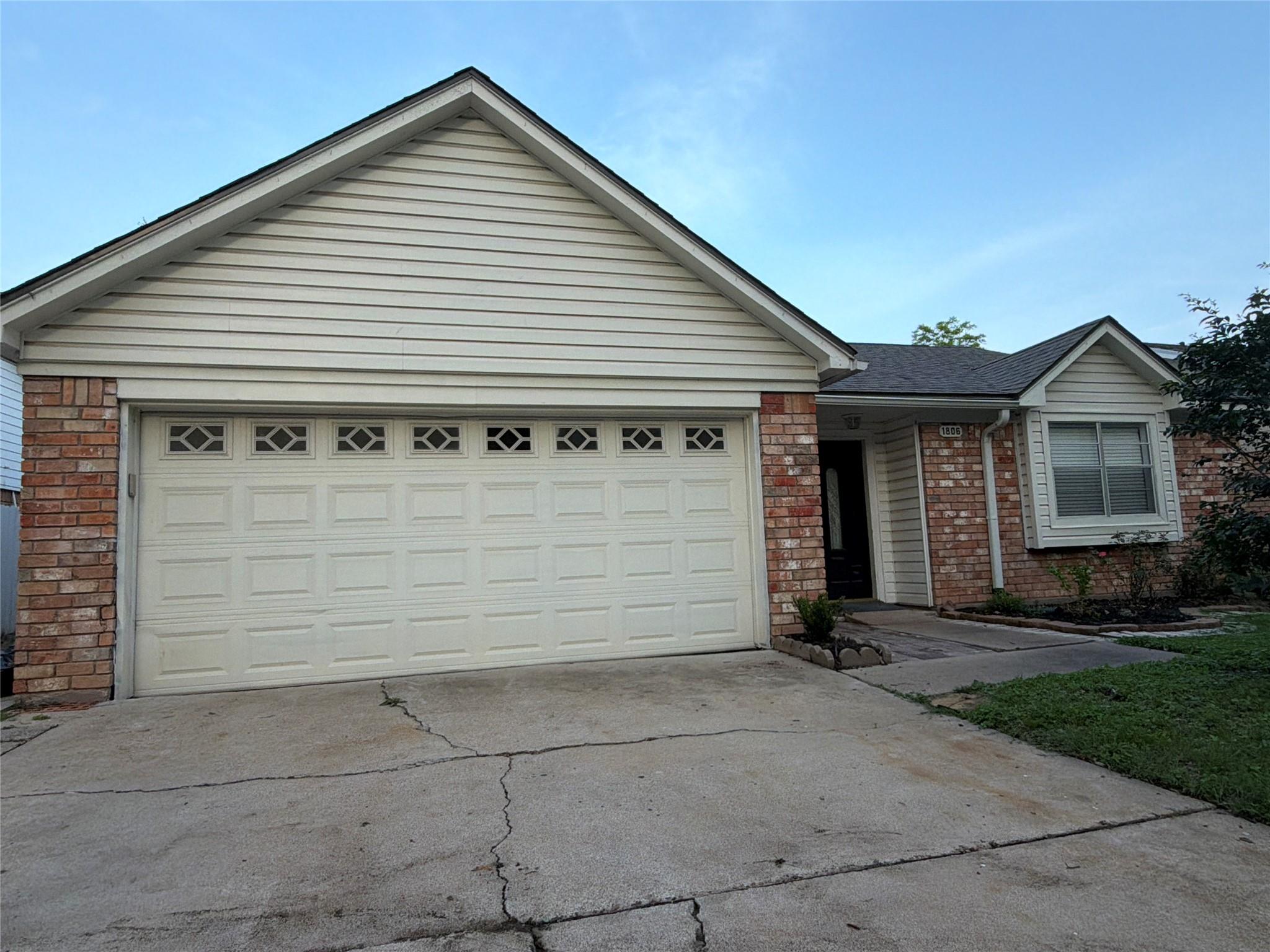 1806 Airline Drive