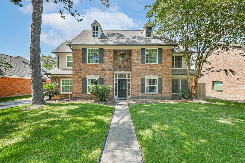 Photo of 4007 Brook Shadow Drive, Houston, TX 77345 (MLS # 72302281)