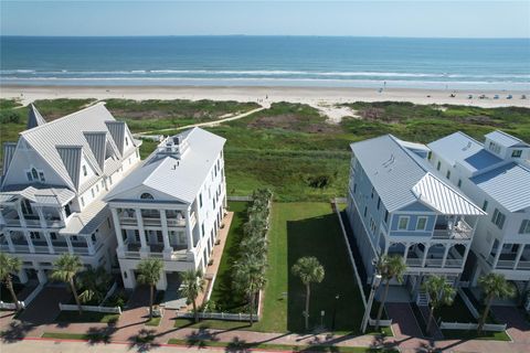 Photo of 1553 Seaside Drive, Galveston, TX 77550 (MLS # 85873134)