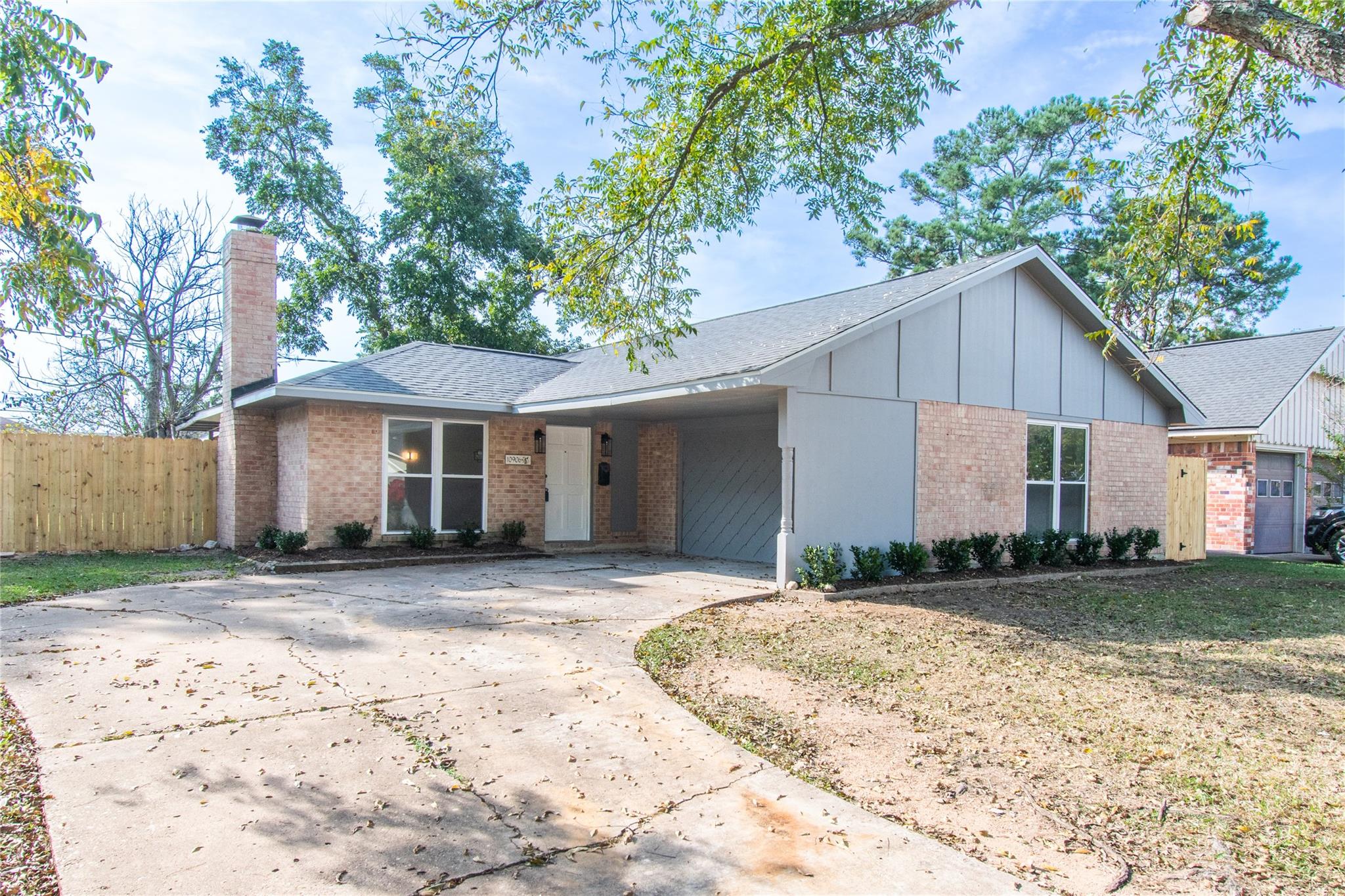 10906 Green Arbor Drive