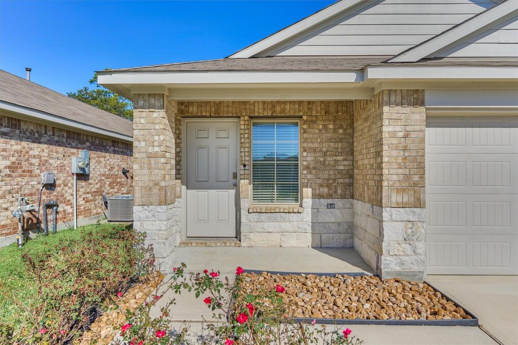 Photo of 22630 Winter Maple Trail, Spring, TX 77373 (MLS # 83035824)
