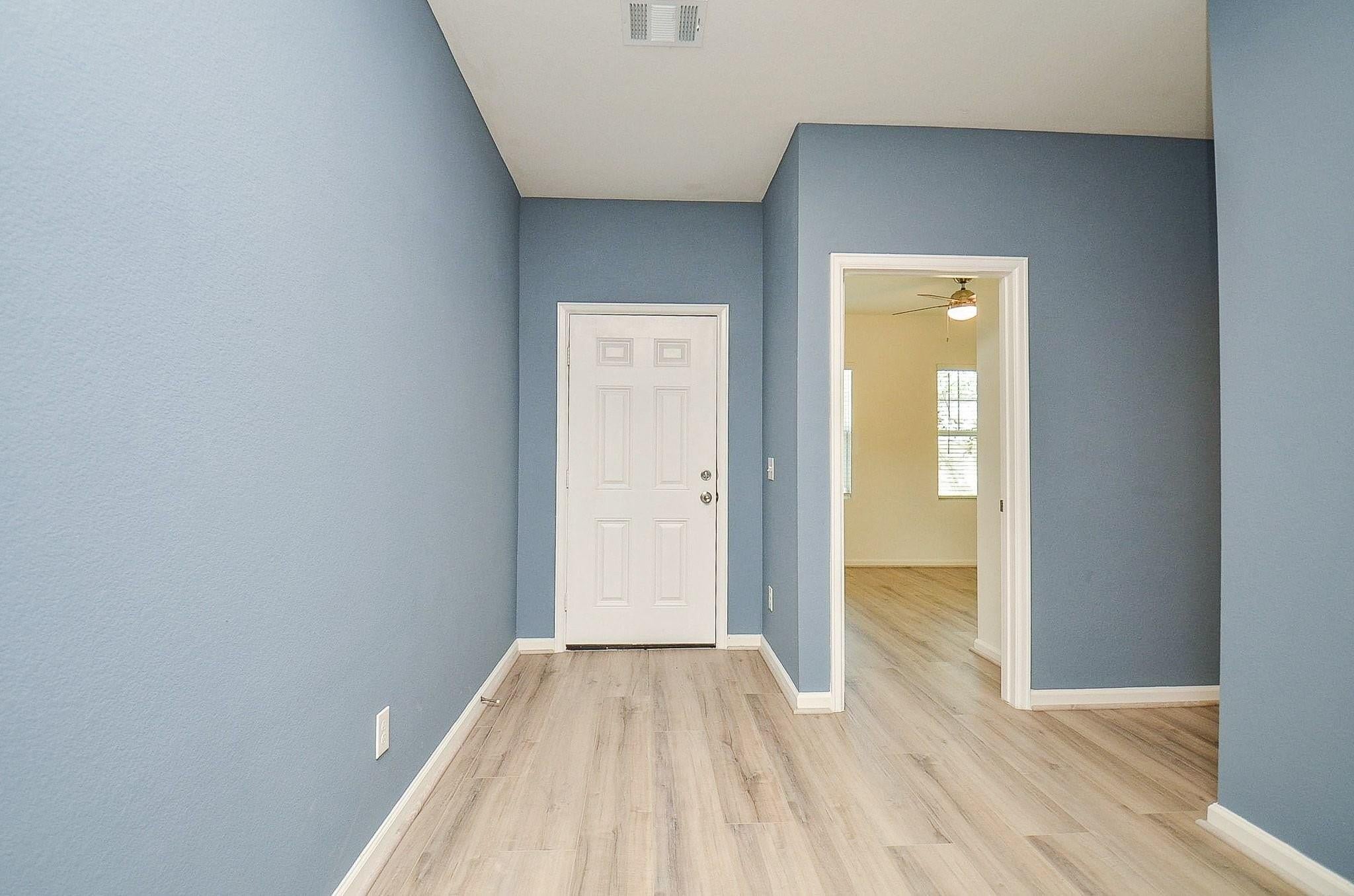 5015 Highland Springs Drive