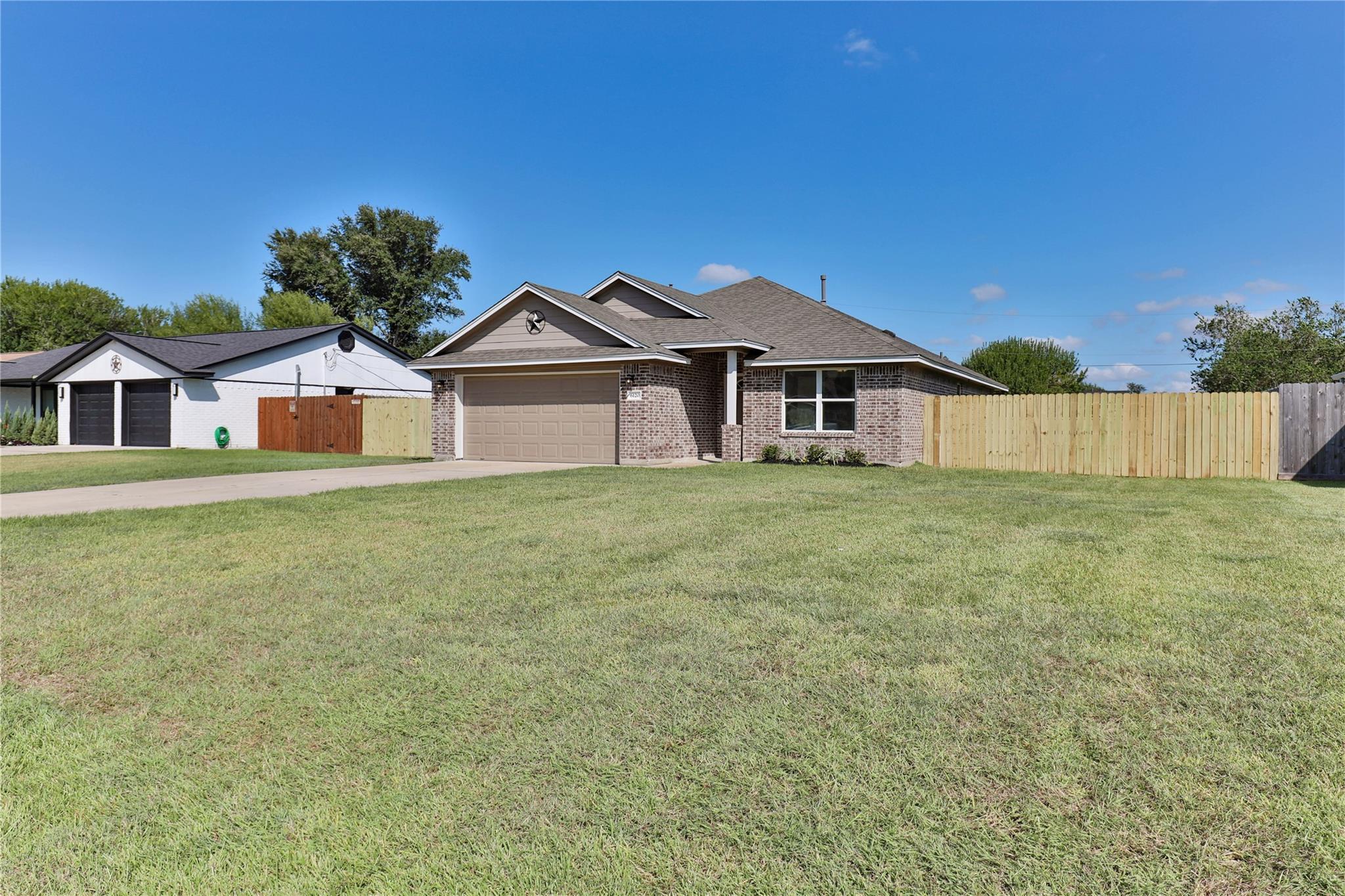 6120 Fox Ridge Drive R453E