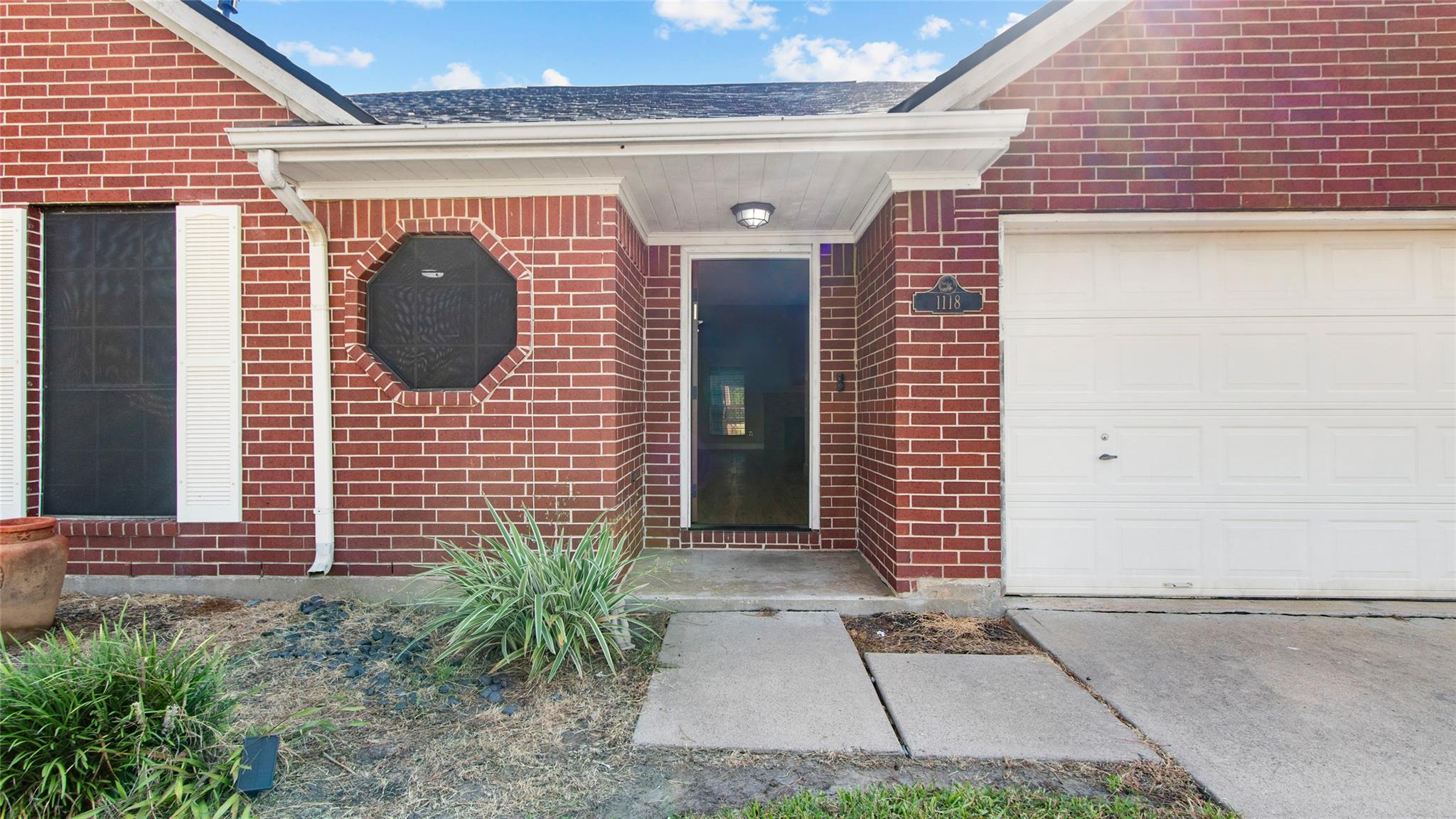 1118 Glenmeadows Drive