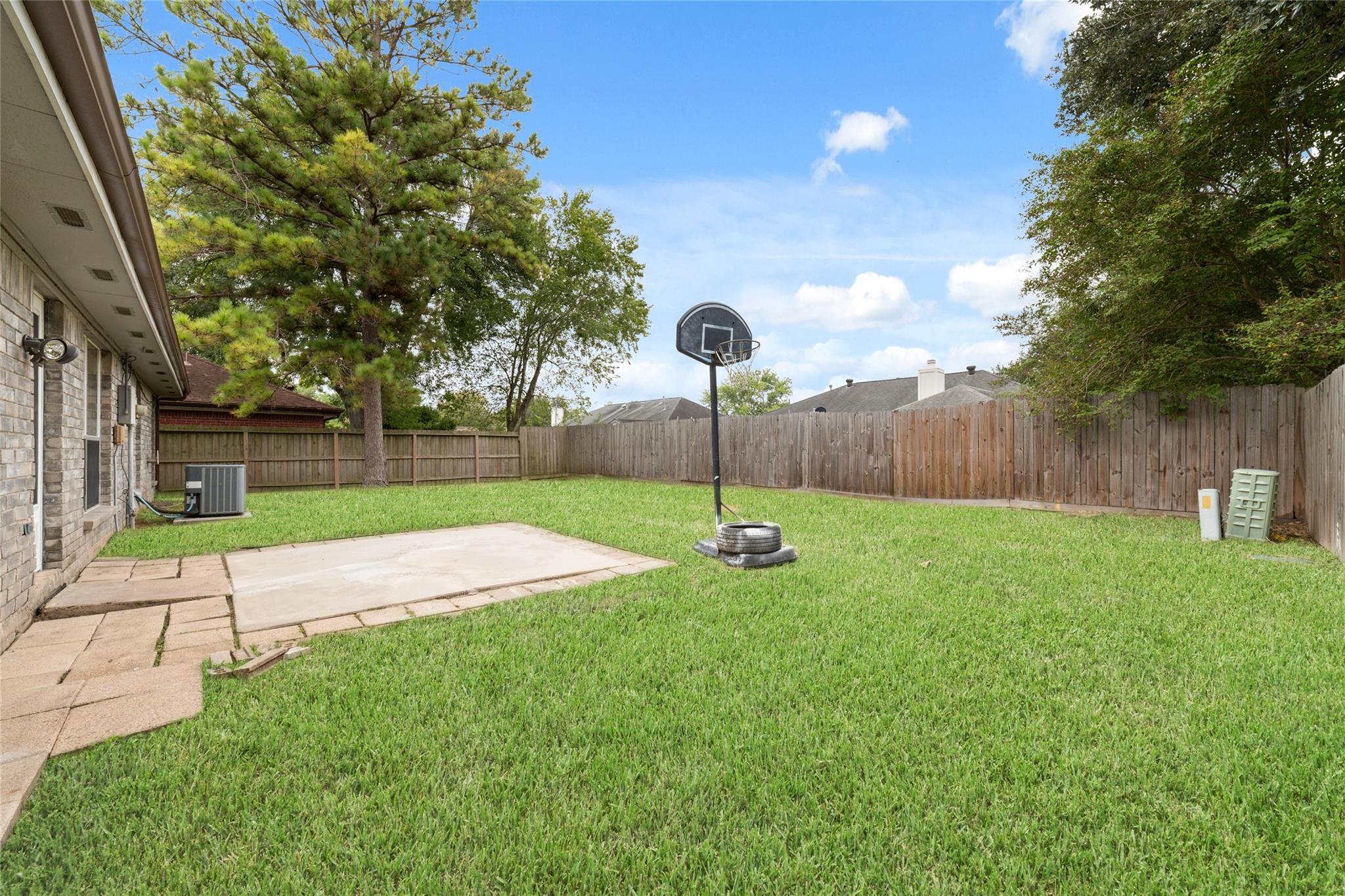2311 Pebbledown Circle