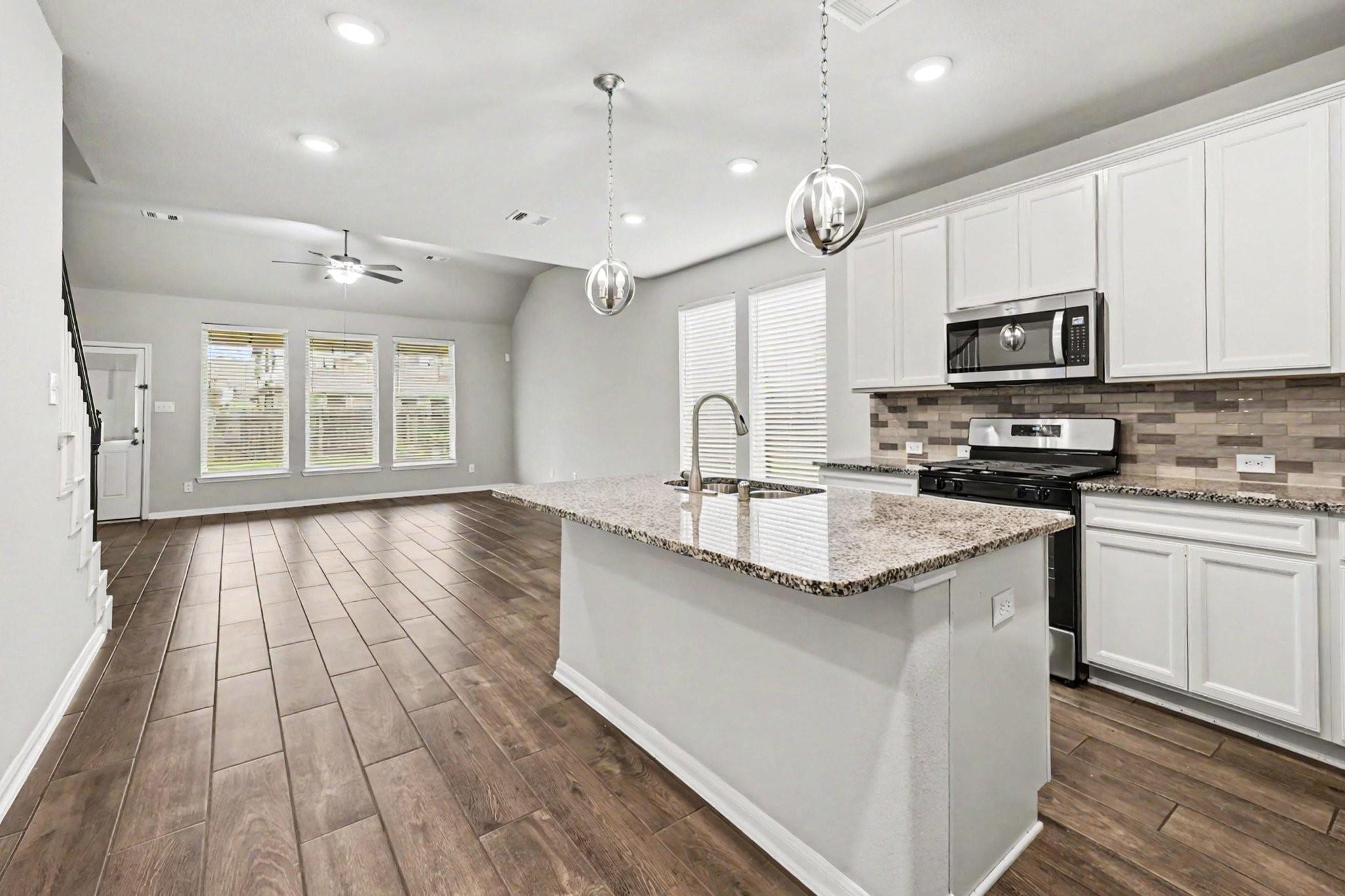 14918 Knotted Rope Lane