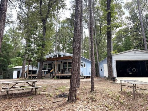 Vacant Land For Sale - 331 County Road 3240<br/> Tyler County, Colmesneil, TX 75938