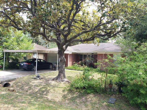 Photo of 5906 Leon Street, Houston, TX 77009 (MLS # 92990485)