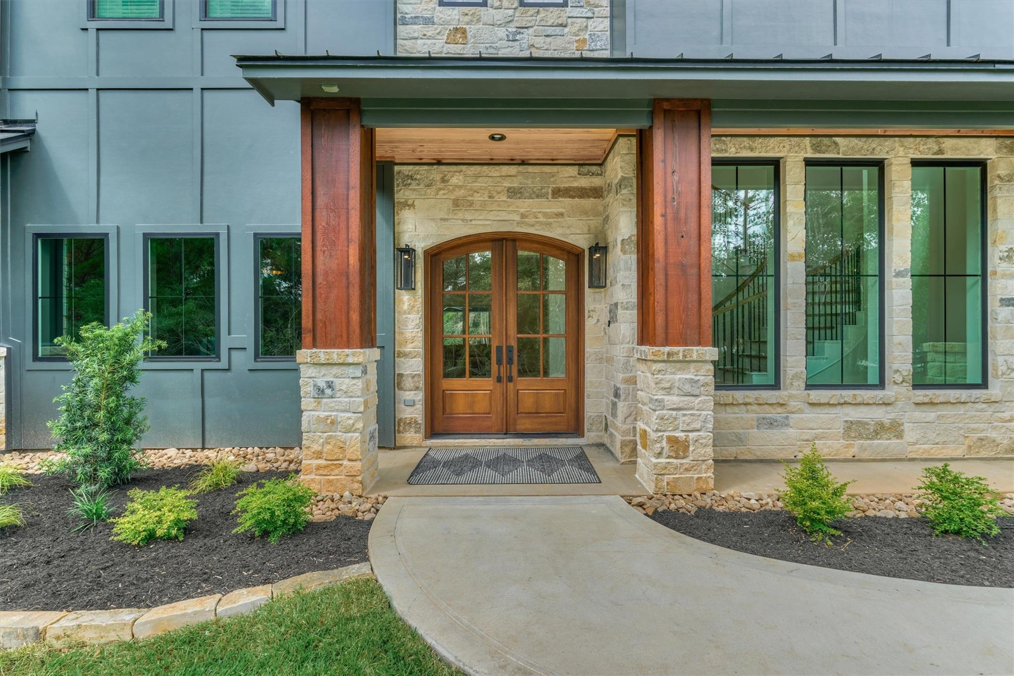 8616 Grand Lake Estates Drive