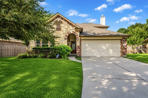 Photo of 172 Knollbrook Circle, Montgomery, TX 77316 (MLS # 35063705)