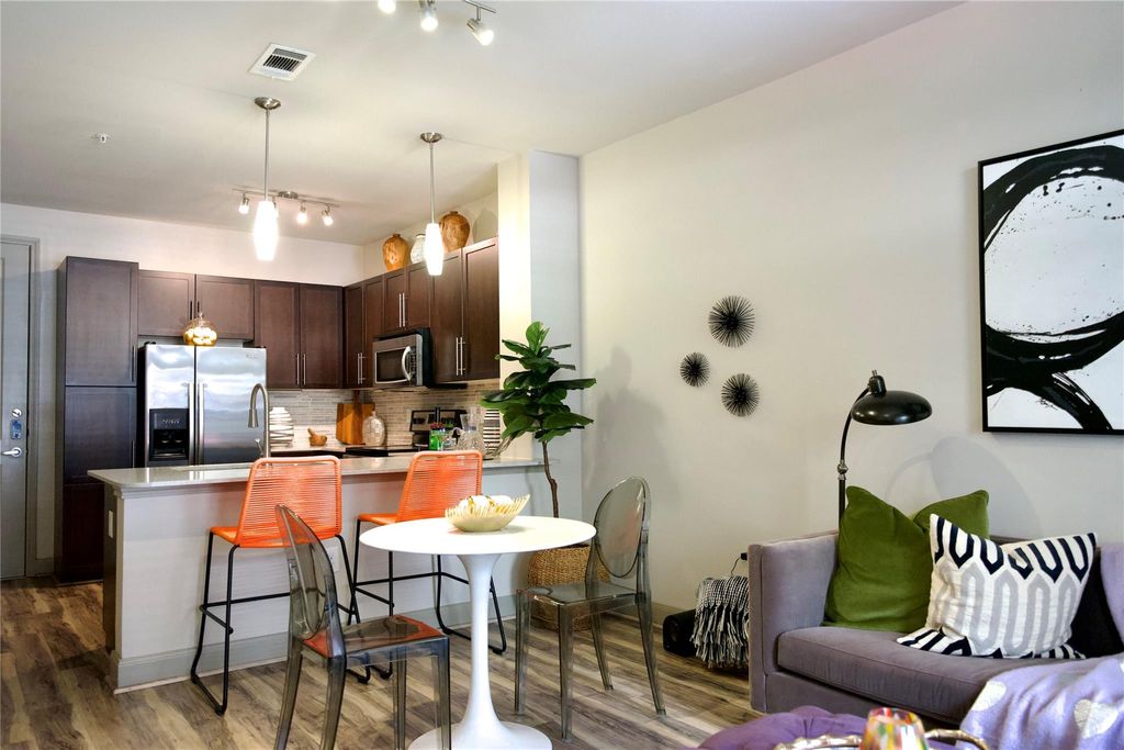 Photo of 3788 Richmond Avenue #1168, Houston, TX 77046 (MLS # 90508408)