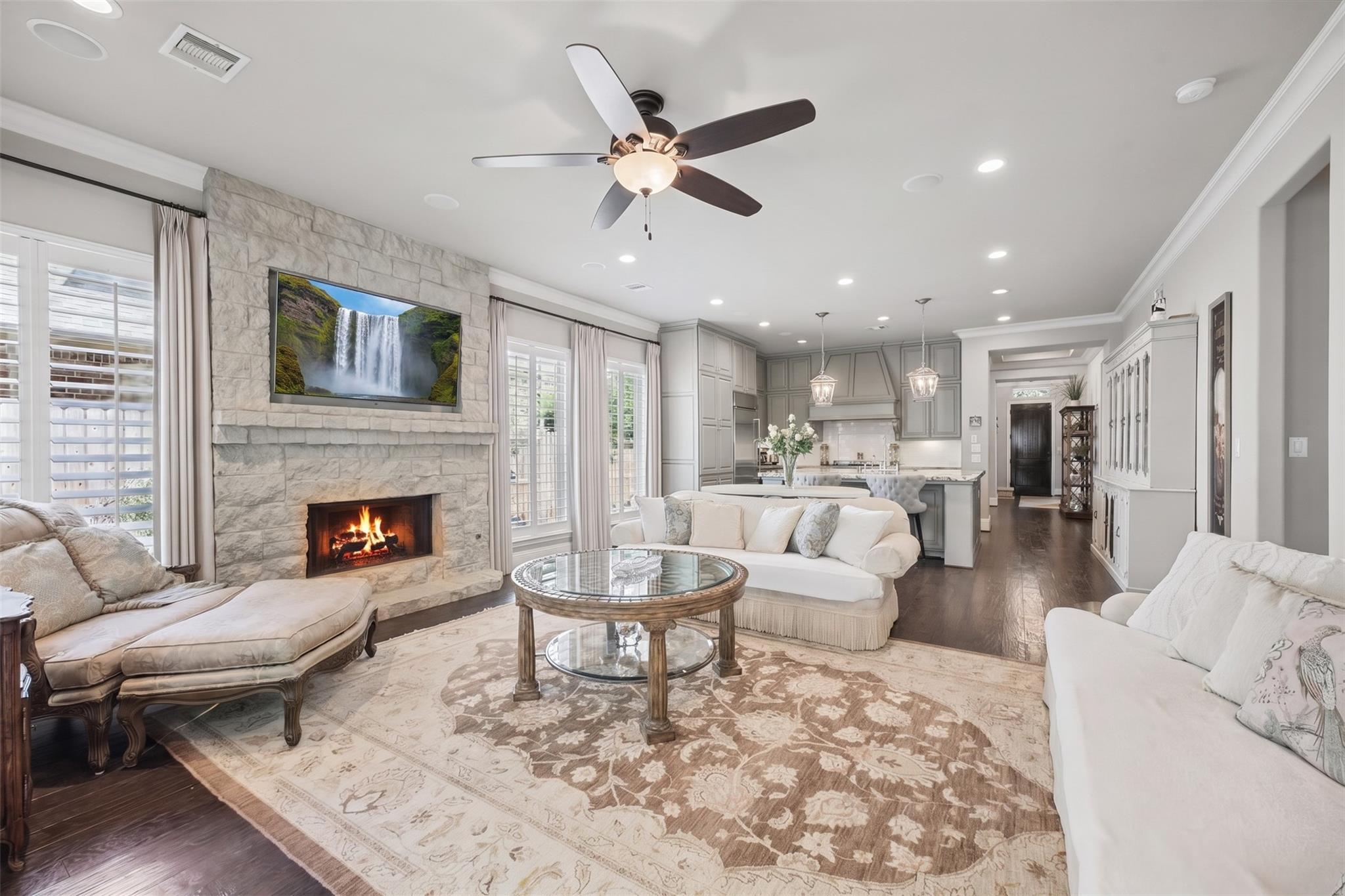 8897 Van Allen Drive