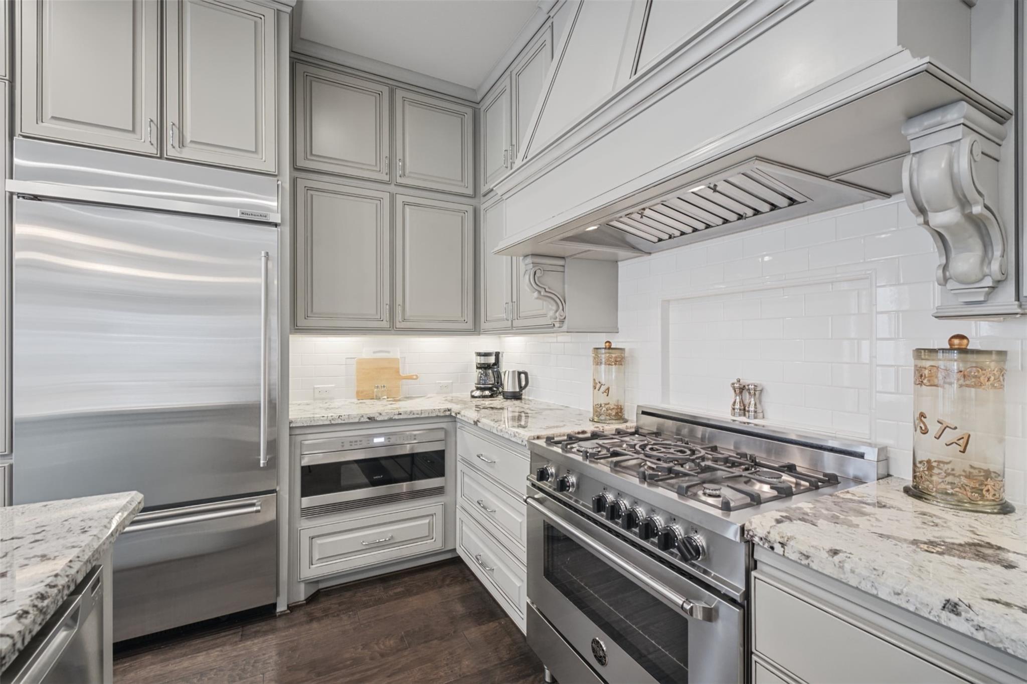 8897 Van Allen Drive
