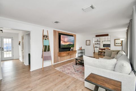 Homes For Sale - 7502 Ralick Court<br/> Spring, TX 77379