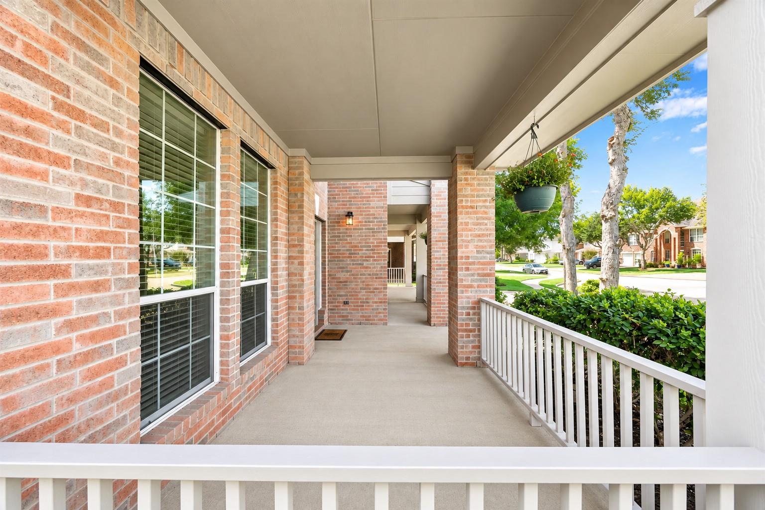 8126 Buffalo Springs Court