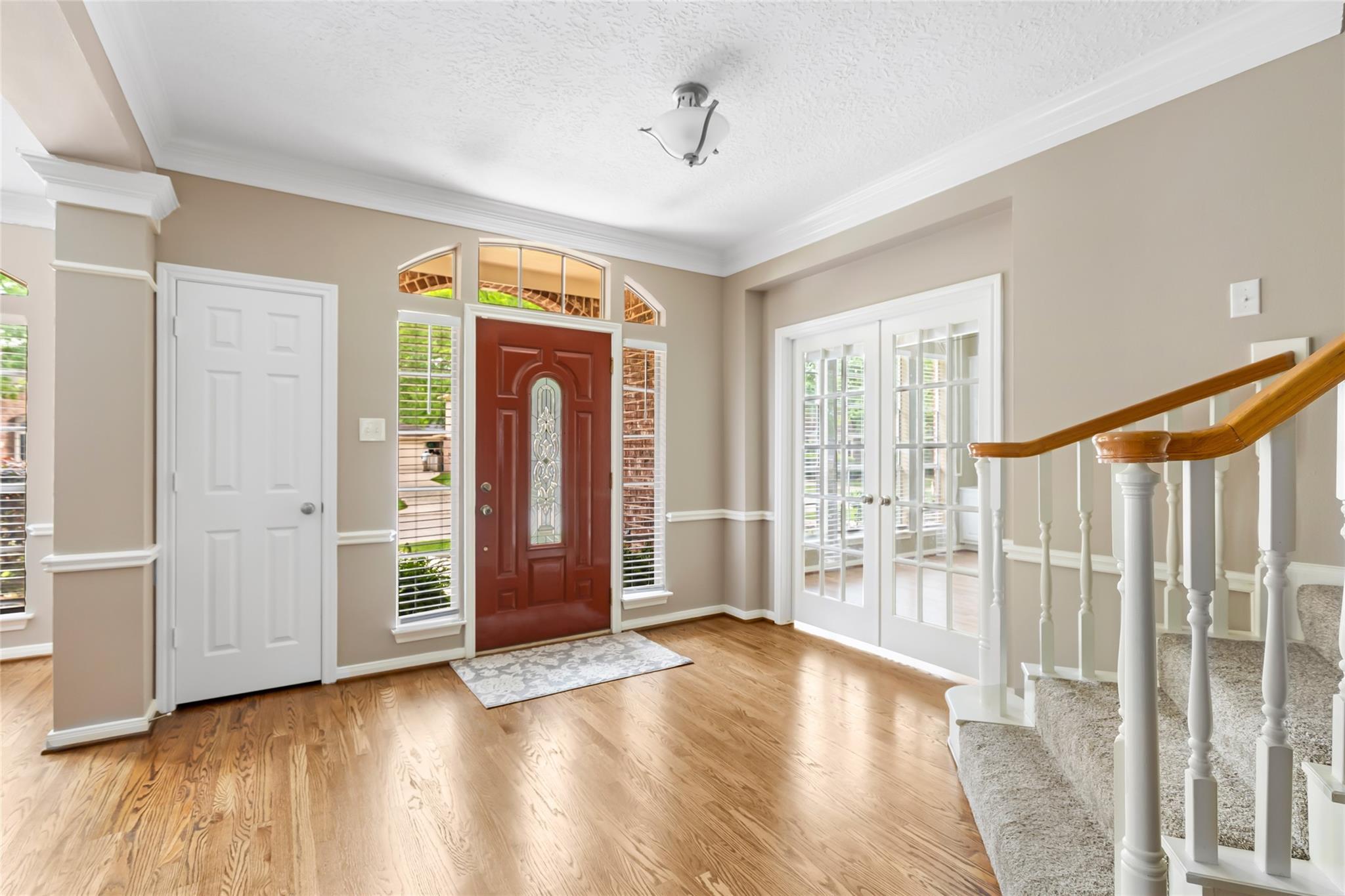 3623 Clover Creek Drive