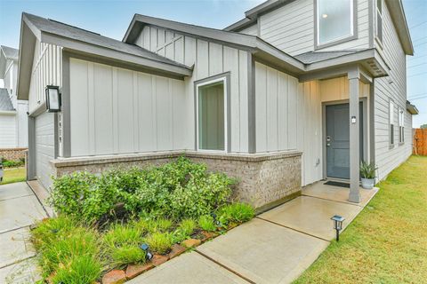 Photo of 1919 Quiet Garden Lane, Missouri City, TX 77489 (MLS # 74818222)