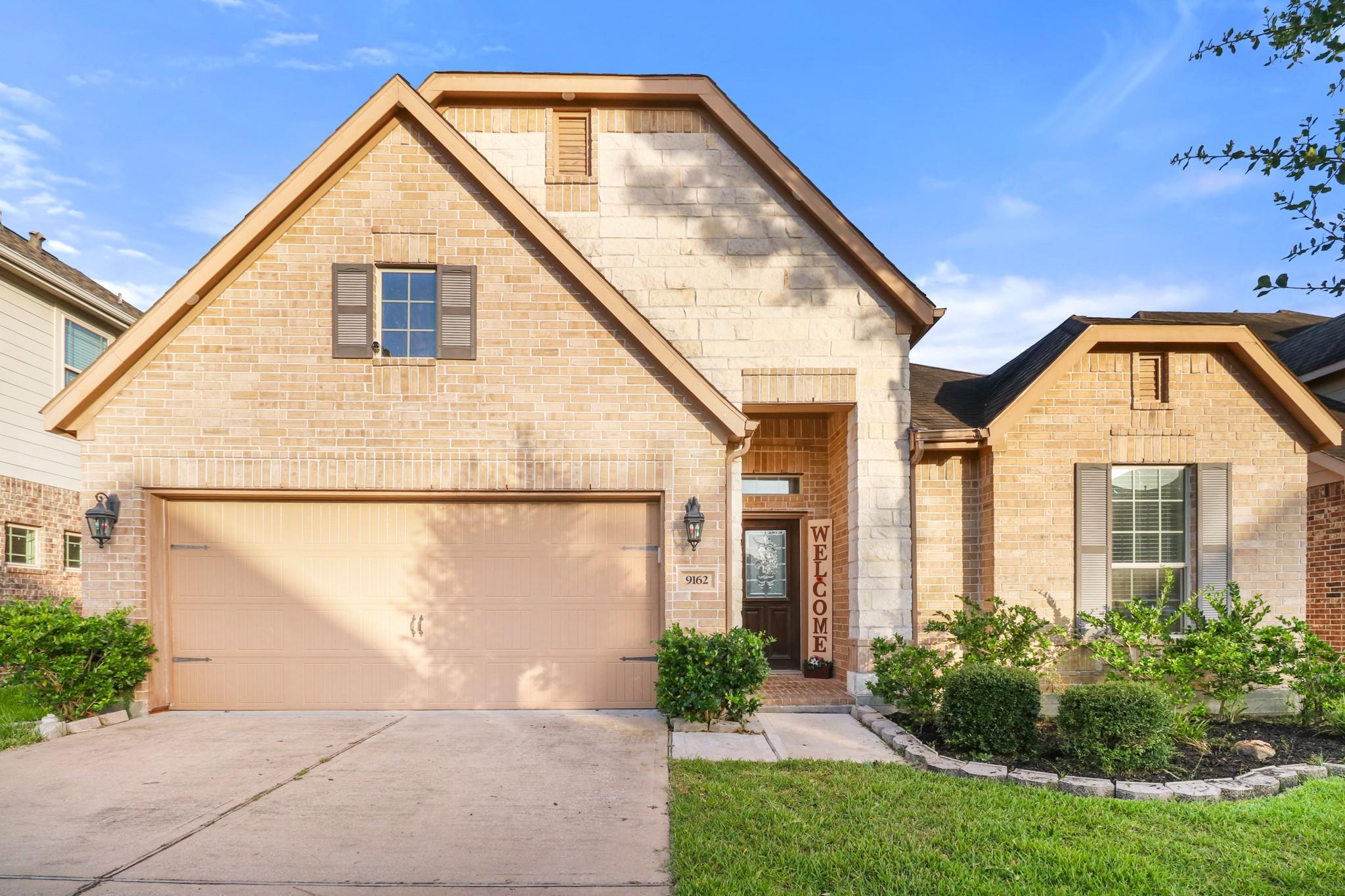9162 Monarch Field Lane