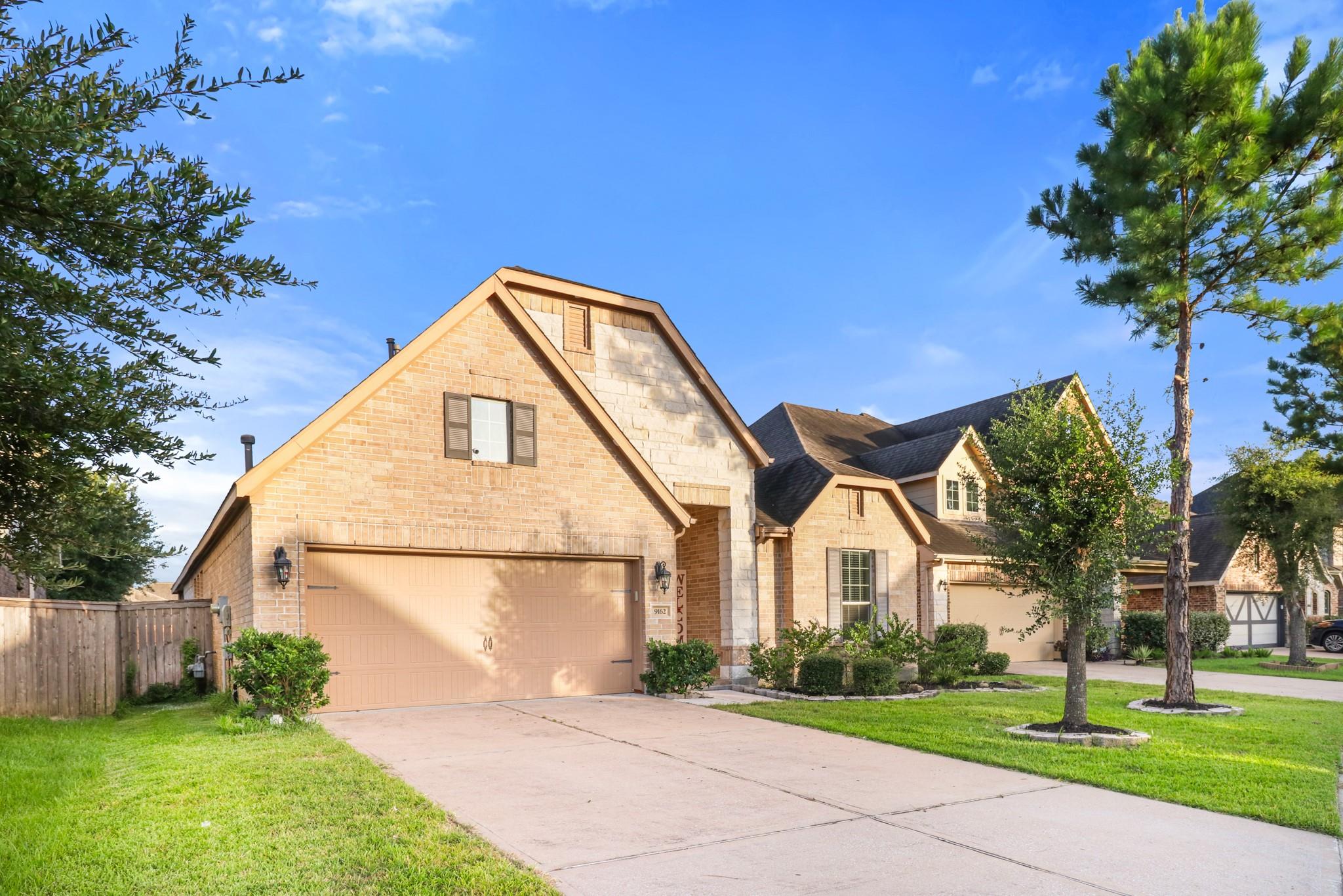 9162 Monarch Field Lane