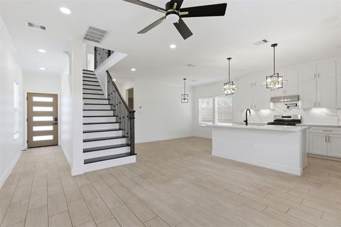 Tiny photo for 6037 S Acres Drive, Houston, TX 77048 (MLS # 13244218)