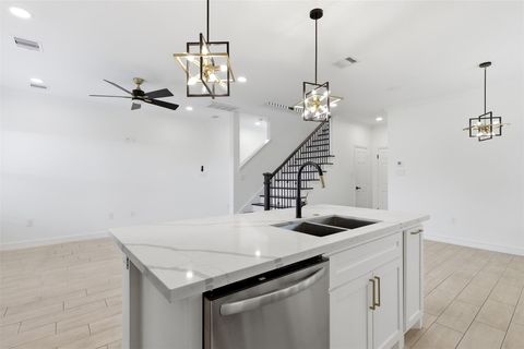 Tiny photo for 6037 S Acres Drive, Houston, TX 77048 (MLS # 13244218)