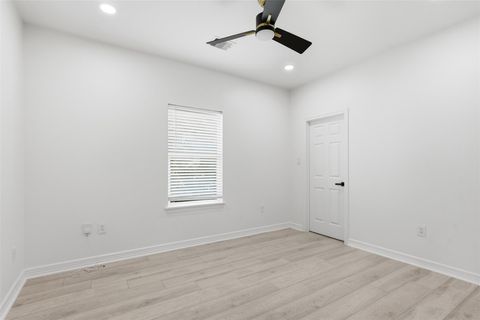 Tiny photo for 6037 S Acres Drive, Houston, TX 77048 (MLS # 13244218)