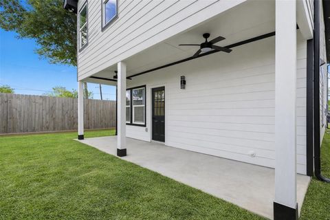 Tiny photo for 6037 S Acres Drive, Houston, TX 77048 (MLS # 13244218)