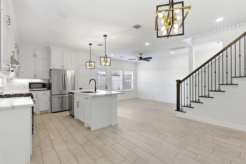 Tiny photo for 6037 S Acres Drive, Houston, TX 77048 (MLS # 13244218)