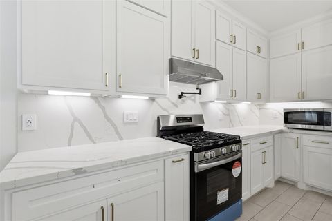 Tiny photo for 6037 S Acres Drive, Houston, TX 77048 (MLS # 13244218)