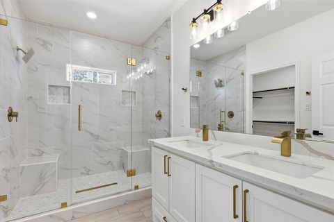 Tiny photo for 6037 S Acres Drive, Houston, TX 77048 (MLS # 13244218)