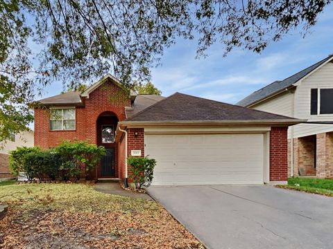Photo of 7015 Atasca Creek Drive, Humble, TX 77346 (MLS # 47329585)