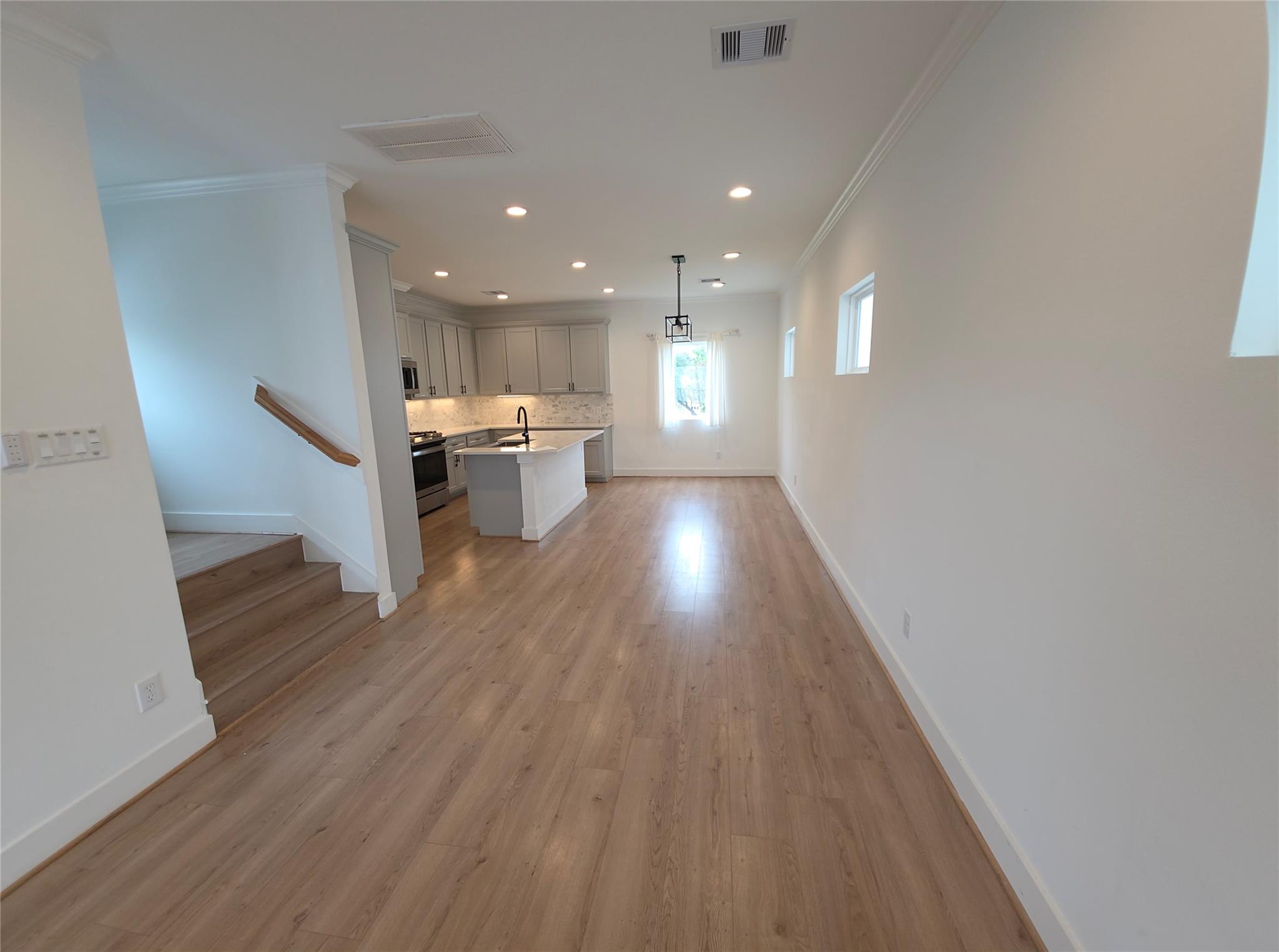 4022 Mckinney Street