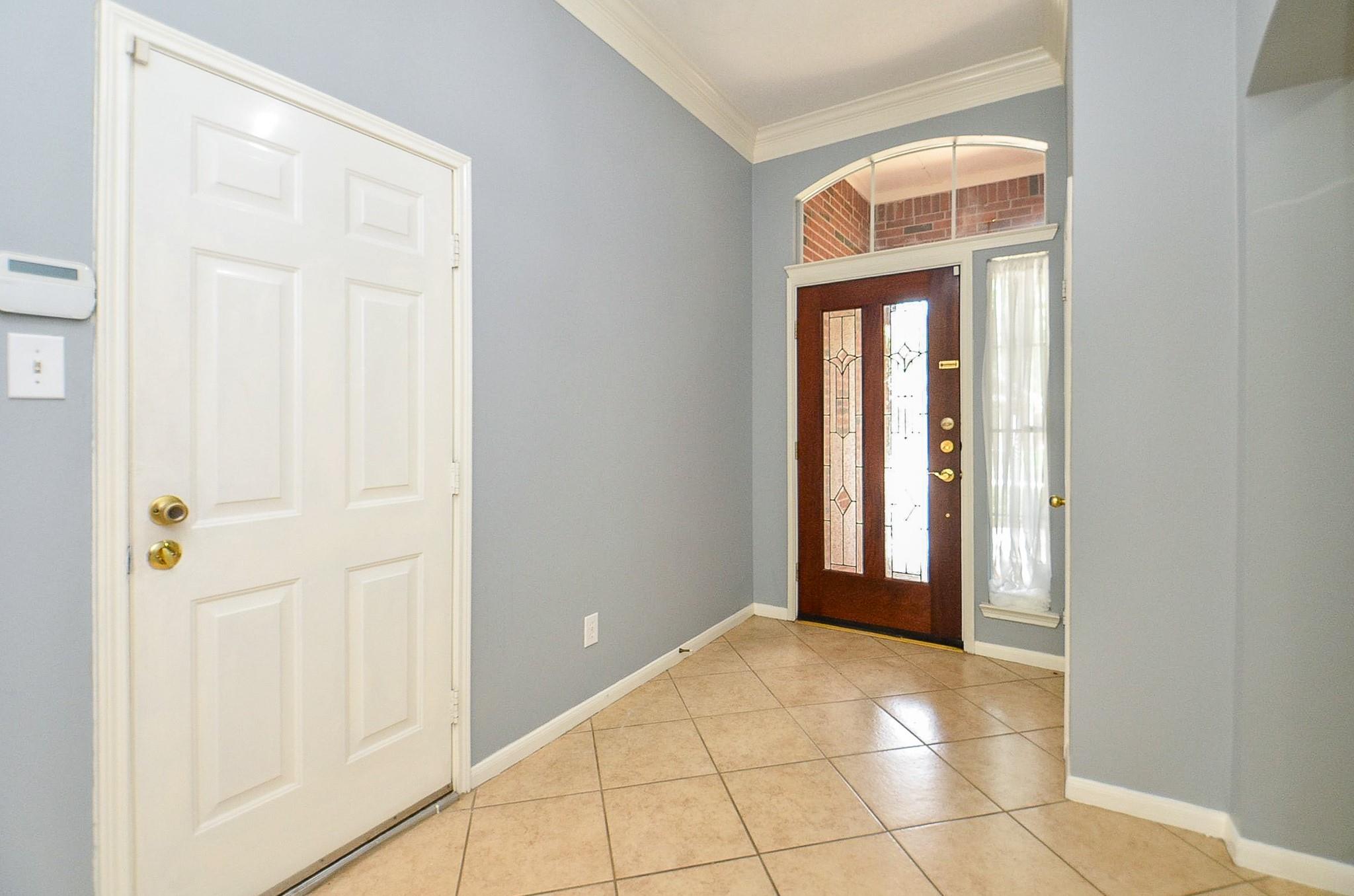 4222 Lakeshore Forest Drive