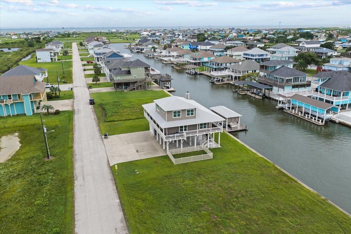 1205 Lagoon Drive