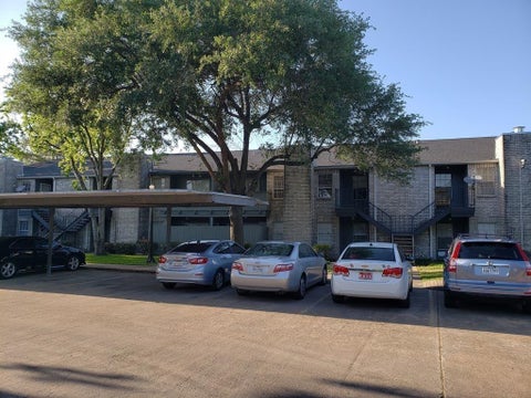 Condo For Sale - 10603 S Wilcrest Drive #27<br/> Houston, TX 77099