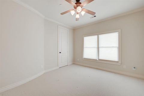 Tiny photo for 4623 Laurel Street, Bellaire, TX 77401 (MLS # 37820807)