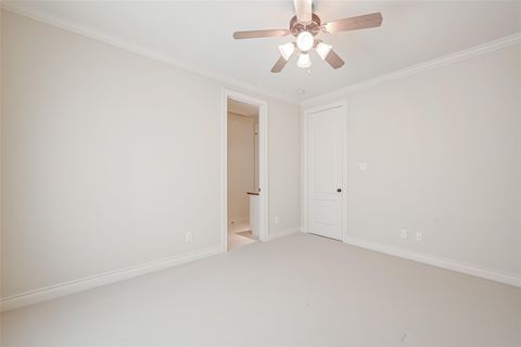 Tiny photo for 4623 Laurel Street, Bellaire, TX 77401 (MLS # 37820807)