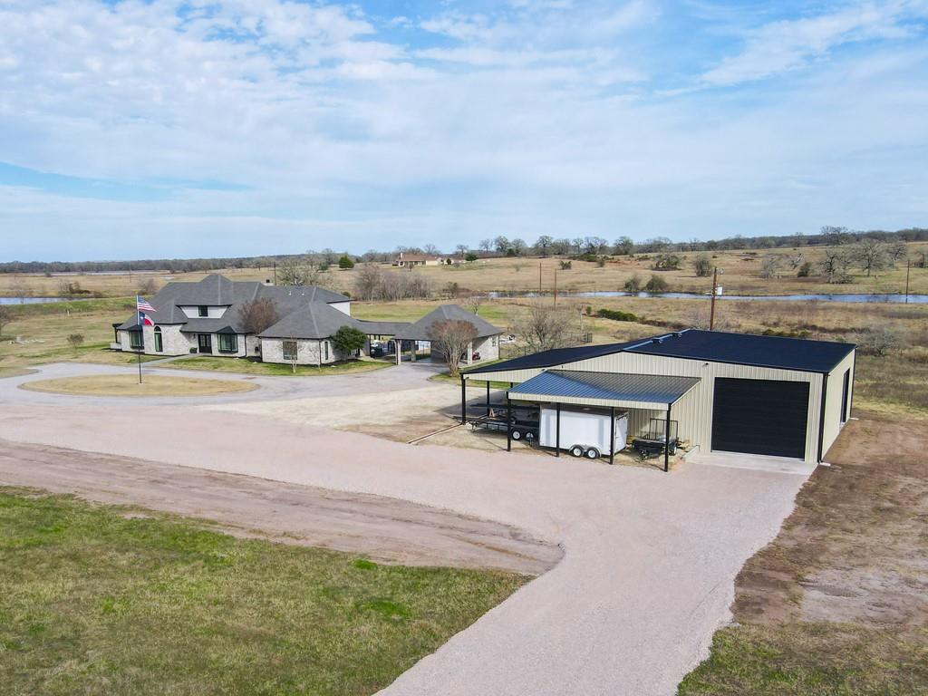 Giddings, Texas 78942, United States, 6 Bedrooms Bedrooms, ,5 BathroomsBathrooms,Residential,Active,220805