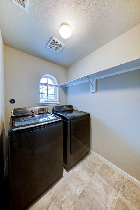 Tiny photo for 5227 Bay Lane, Bacliff, TX 77518 (MLS # 90346646)