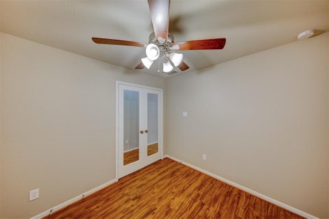 Tiny photo for 5227 Bay Lane, Bacliff, TX 77518 (MLS # 90346646)
