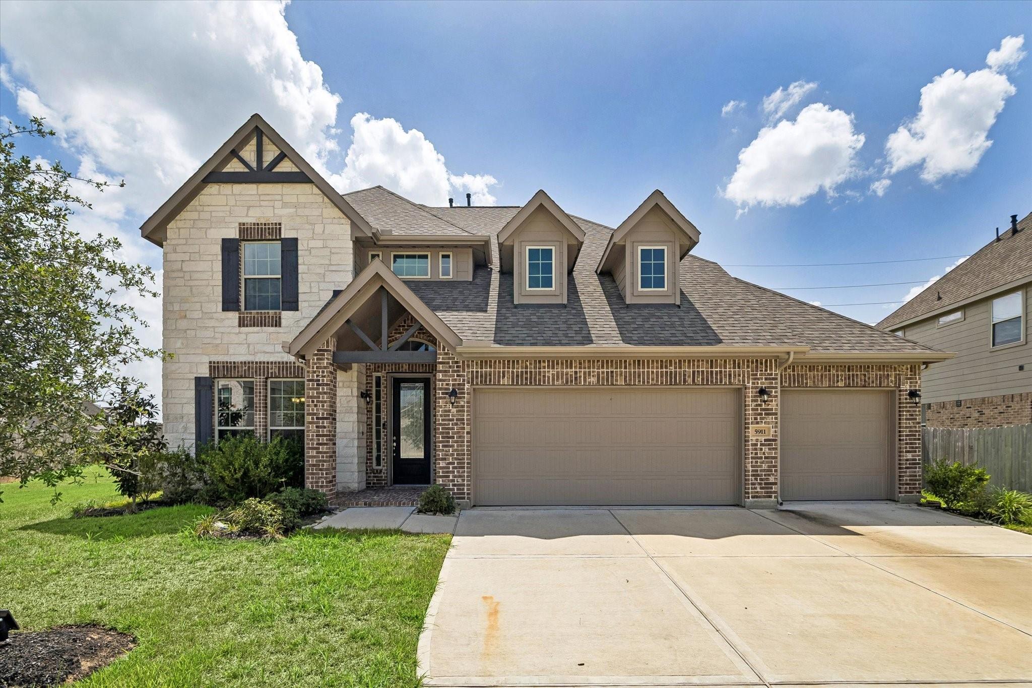 5911 Wayne Way