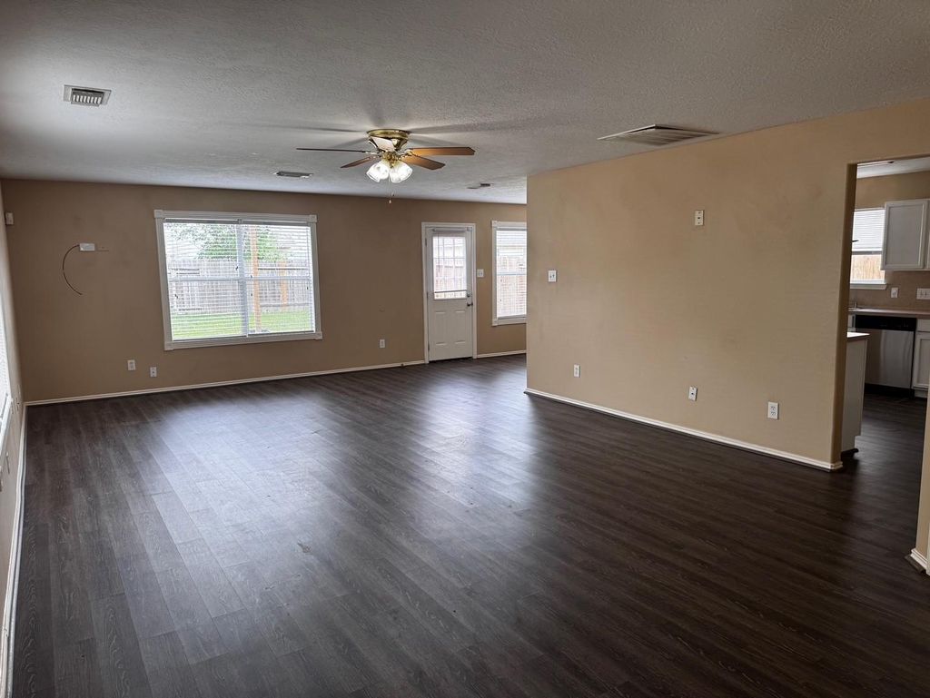 Photo of 1411 Hallcroft Ln Lane, Houston, TX 77073 (MLS # 3354573)