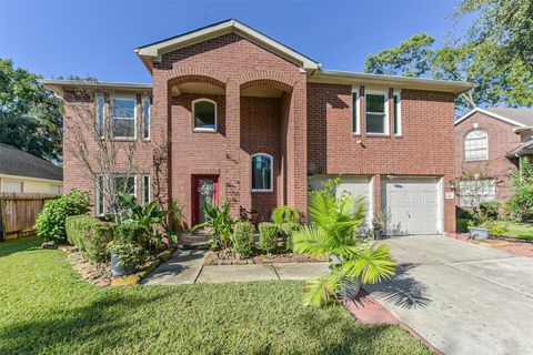 Photo of 16423 Mossy Grove Grv, Humble, TX 77346 (MLS # 10286849)