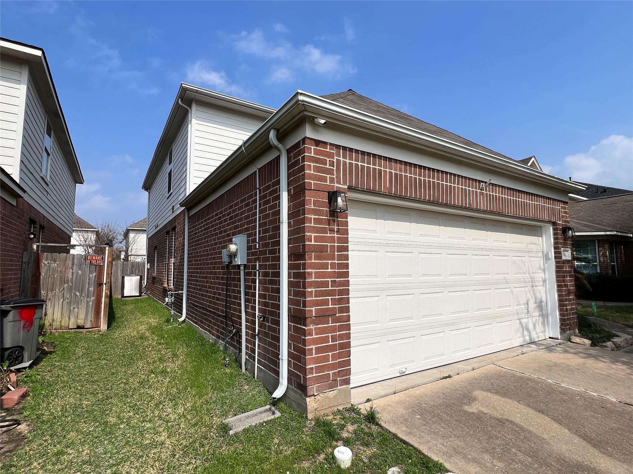 19402 Brook Village Road