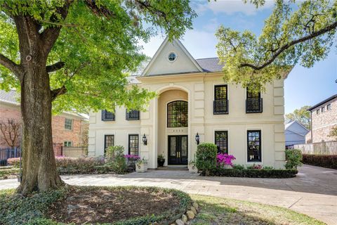 Photo of 4033 Piping Rock Lane, Houston, TX 77027 (MLS # 76122499)